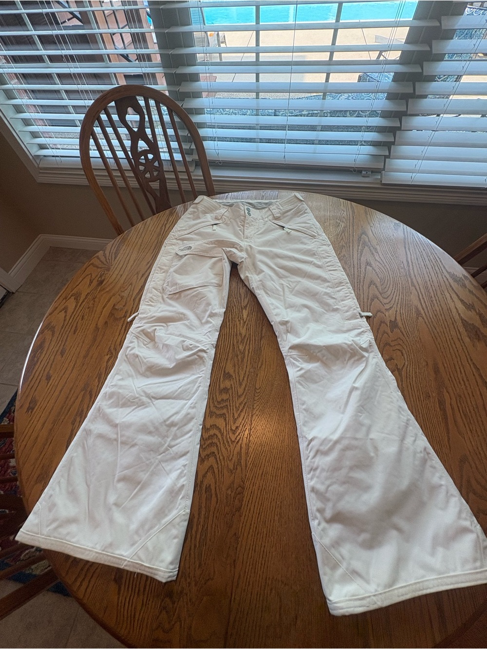 The North Face Ski Snow Pants Womens S White HyVent Insulated Flare